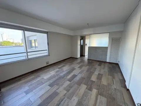 venta departamento amplio dos dormitorios barrio refineria cochera