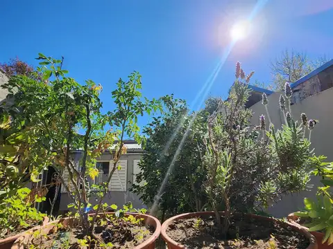 Casa en Olivos VENTA Multifamiliar