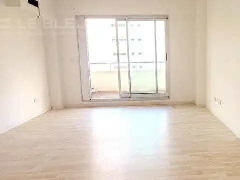 ECHEVERRIA al 2900 esqina CRAMER