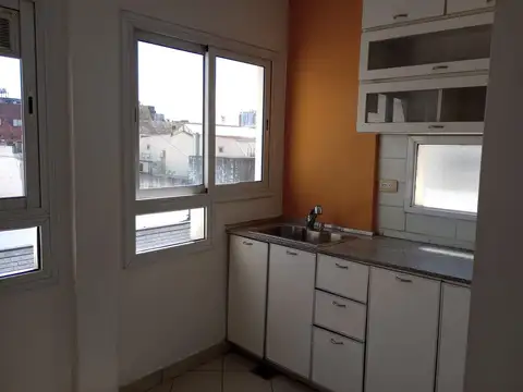 Departamento 3 ambientes con 1 baño