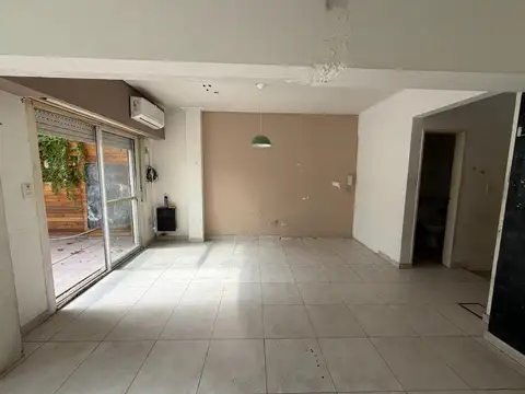 Donato Alvarez 803 , Piso PB