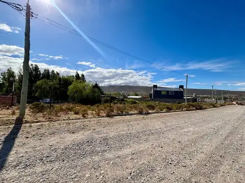 TERRENO EN BARRIO MALVINAS ARGENTINAS