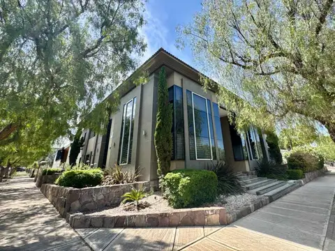 Casa en Venta de 8 dormitorios