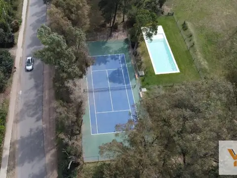 Terreno en venta - 742mts2 - Altos De Manzanares