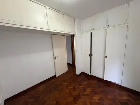 Departamento en Alquiler 50 años