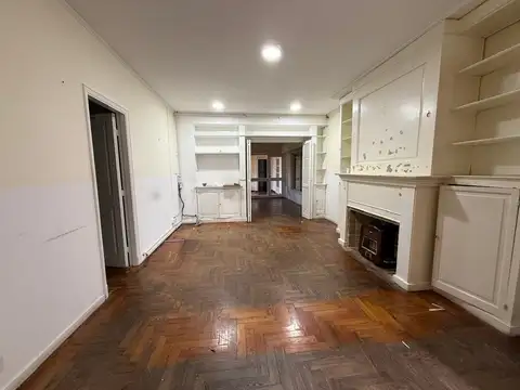 Casa 7 ambientes con 3 baños