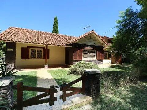 VENTA CASA 5 AMBIENTES CIUDAD EVITA, GRAN PARQUE 