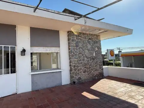 VENTA CASA 2 DORMITORIOS PLANTA ALTA B° CENTRO