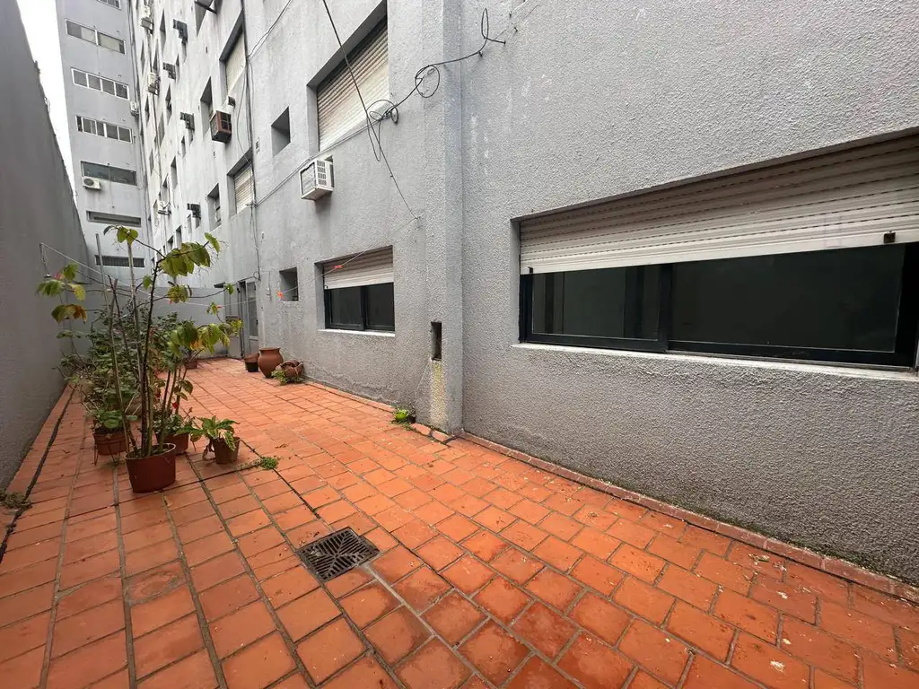 Calle 9 778 entre 47 y 48, La Plata, Provincia de Buenos Aires,