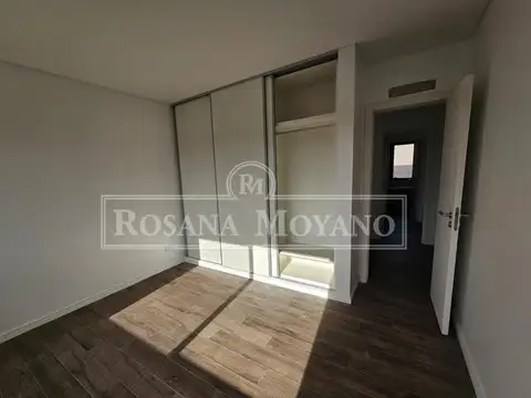 Vila Marina 2 - Casa Dos Plantas - Interno -