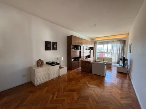 Departamento en Venta en Villa del Parque, USD 187.000