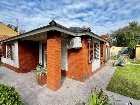 CASA 5 AMBIENTES VENTA EN LONGCHAMPS APTO CREDITO