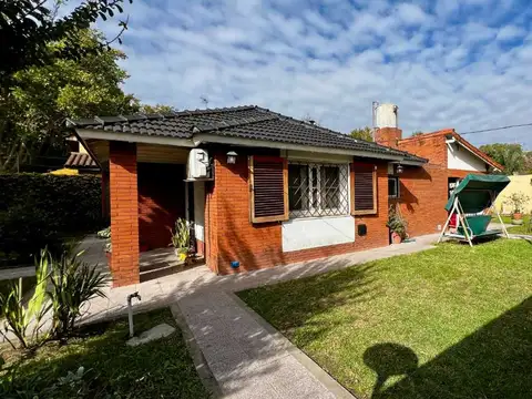 CASA 5 AMBIENTES VENTA EN LONGCHAMPS APTO CREDITO