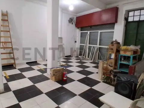 Venta local comercial en Almagro