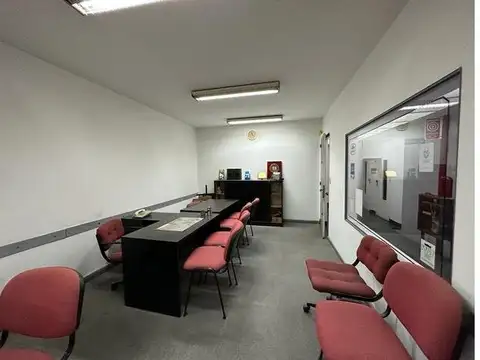 Excelente Oficina en Venta en Microcentro