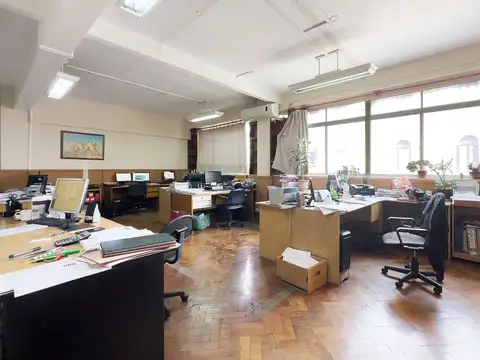 Oficina Monoambiente con 2 baños