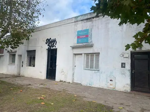 Casa 7 ambientes con 4 baños