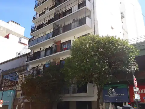 Cochera en 1º subs. Nº48 amplia- Balvanera- Venta 