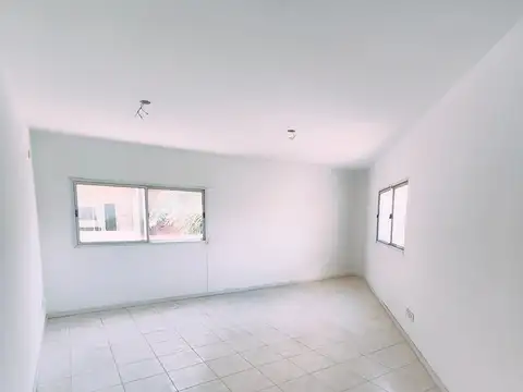 Intendente Abel Costa 800