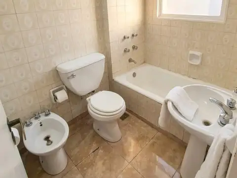 Departamento 4 ambientes con 1 baño