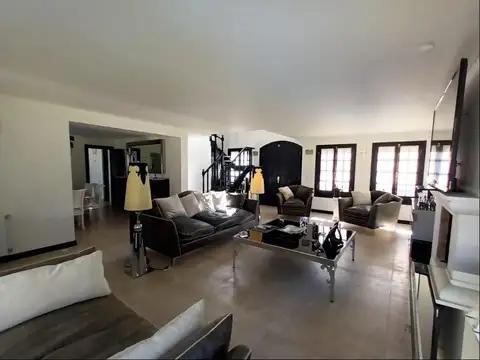 Casa en Alquiler Temporal al Este