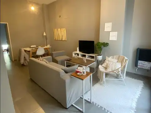 Alquiler departamento 2 ambientes AMOBLADO  con balcón y patio  EN VILLA CRESPO