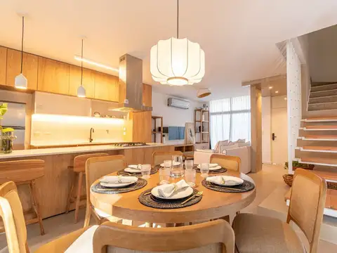 Casa 4 ambientes con 2 baños