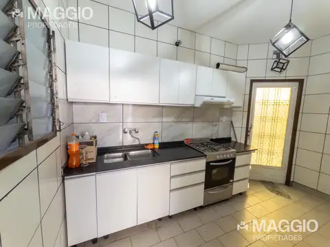 Depto Tipo Casa en Venta en Ramos Mejia Sur, USD 95.000