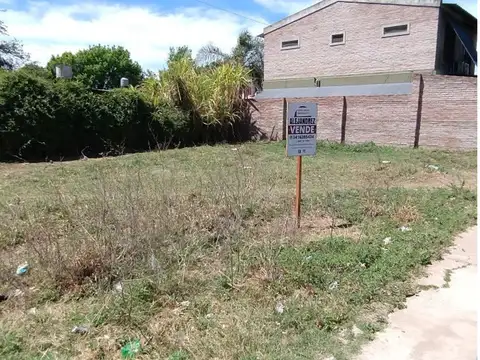 Terreno en Venta en Granadero Baigorria, USD 30.000