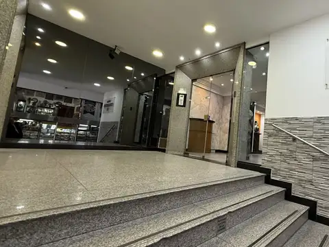 Cochera Fija o Espacio Gurda coche en Micro Centro Porteño Venta