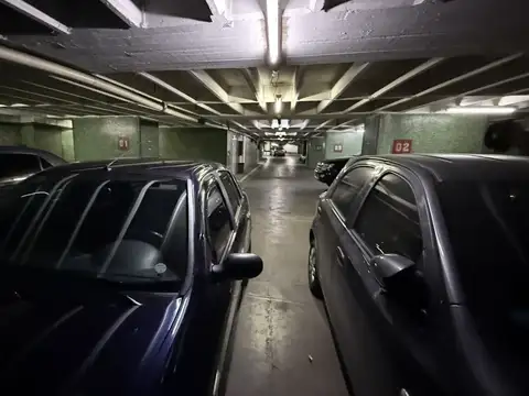 Cochera Fija o Espacio Gurda coche en Micro Centro Porteño Venta