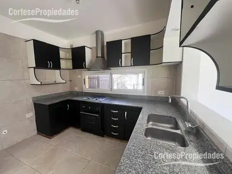 Casa en Venta al Oeste