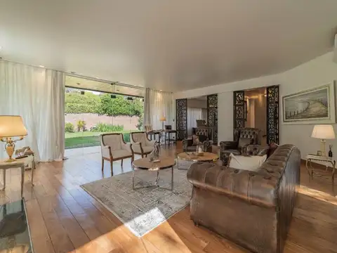 Casa en Venta de 5 dormitorios