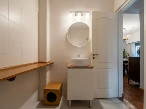Casa 5 ambientes con 3 baños