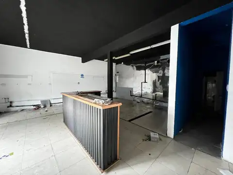 Local en Venta en Olivos Maipú/Uzal, USD 150.000