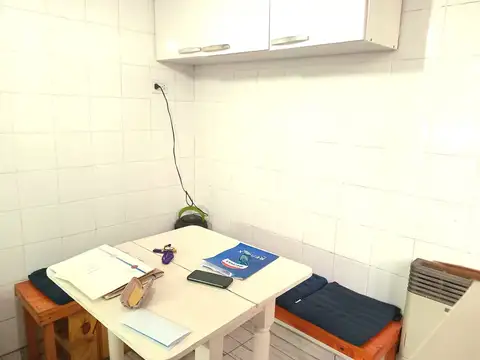 Depto Tipo Casa 5 ambientes con 2 baños