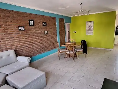 J.V.GONZALEZ 900 , Piso 1