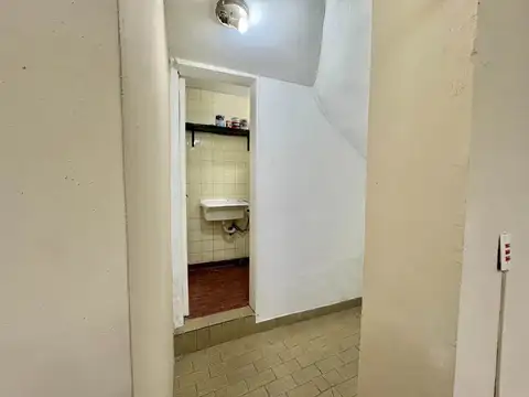 Local en Venta 59 años