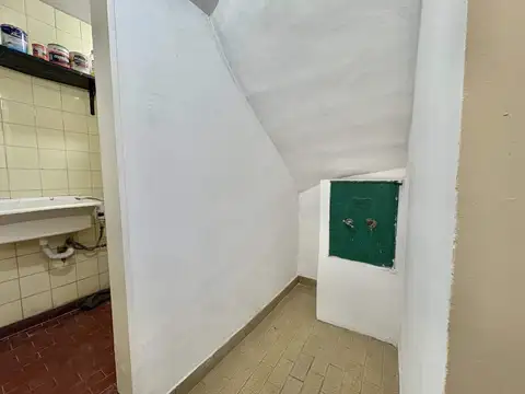 VENTA LOCAL SOBRE EXCELENTE AVENIDA