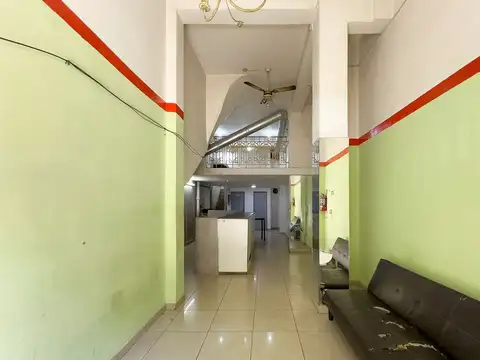 VENTA LOCAL COMERCIAL CON SOTANO CONSTITUCION 