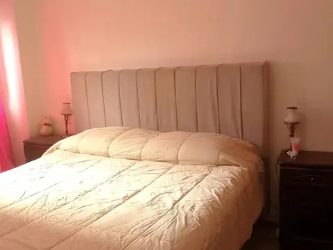 2 Dormitorios mas comodín Contra Frente
