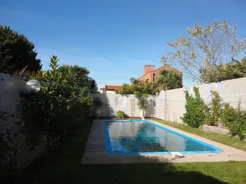 Dúplex en venta - 5 Dormitorios 4 Baños - Cocheras - 530Mts2 - Constitución