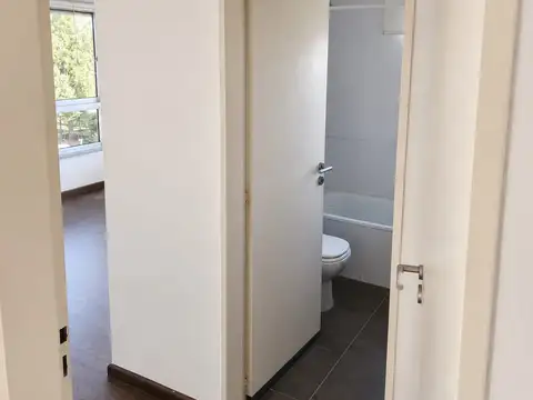 Departamento en Alquiler con 1 cocheras