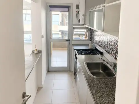 ALQUILER DEPARTAMENTO TRES AMBIENTES Y COCHERA FINCAS DE IRAOLA DOS