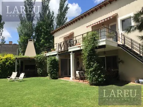 Casa en Venta de 4 dormitorios