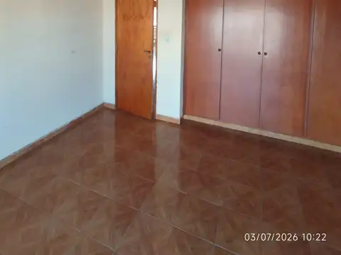 Casa en Alquiler al Oeste
