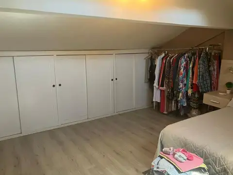 DUPLEX CASTELAR NORTE