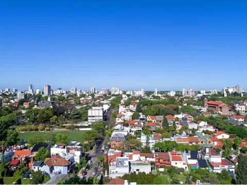 Venta local sobre avenida del Libertador - Vicente Lopez