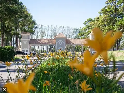 Pinares Country Club