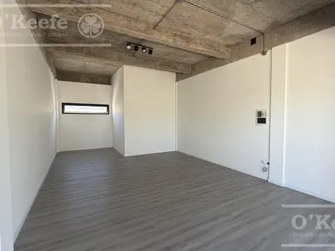 Local comercial con dos cocheras a estrenar en alquiler - Office Garden Hudson
